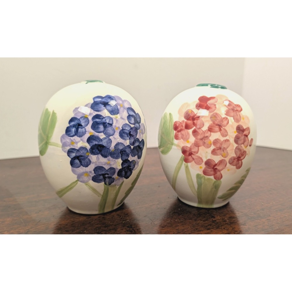 Vintage Hydrangea Salt Pepper Shakers Pink Blue Floral Ceramic Egg Shape Cottage